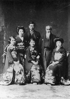 松岡譲の画像