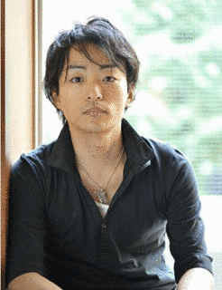 道尾秀介の画像