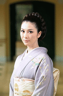 松井冬子の画像