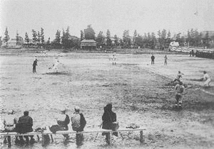 羽田運動場の画像