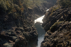日本最古の石博物館の画像