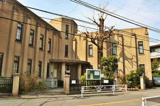 温故学会会館の画像