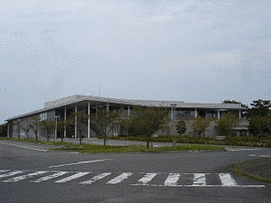 富岡町文化交流センター学びの森の画像