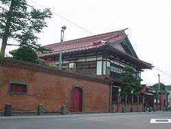 太宰治記念館 「斜陽館」の画像