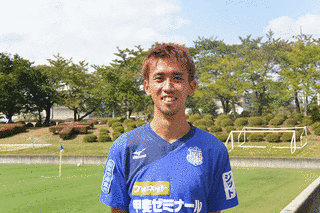 新井涼平の画像