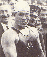 鶴田義行の画像