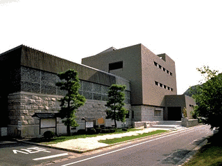 井原市立田中美術館の画像