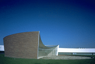 群馬県立館林美術館の画像