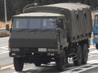 73式大型トラックの画像