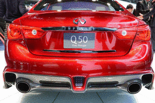 インフィニティ・Q50 EAU ROUGEの画像