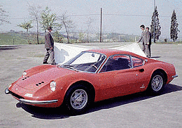 ディーノの車種の画像