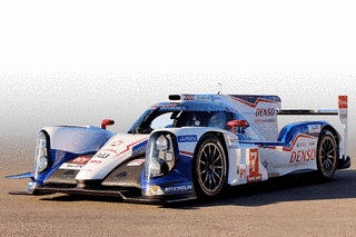 トヨタ・TS040 HYBRIDの画像