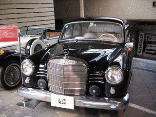 メルセデス・ベンツ・W120の画像