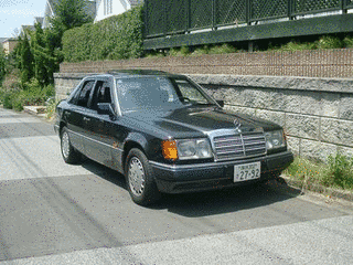 メルセデス・ベンツ・W124の画像