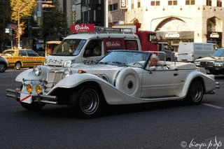 光岡・ドゥーラの画像