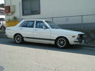 日産・スタンザの画像