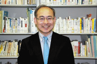 岩田文昭の画像