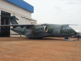 エンブラエル C-390の画像