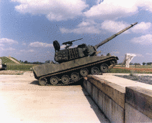 M8 AGSの画像