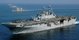 ボクサー級強襲揚陸艦の画像