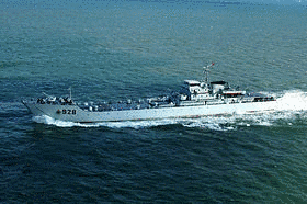 玉坎型揚陸艦の画像
