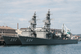 あぶくま型護衛艦の画像