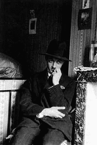サーデグ・ヘダーヤトの画像