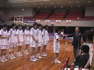 西村友晴の画像