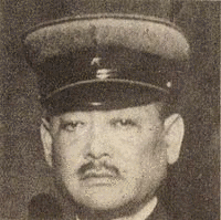金谷範三の画像