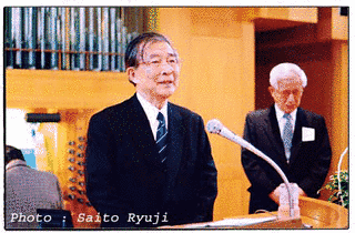 舟喜順一の画像