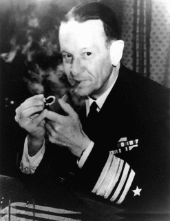 フランク・J・フレッチャーの画像