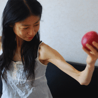 秋山羊子の画像