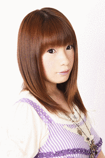 椎名友希の画像