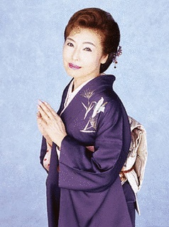 青山和子の画像