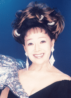 松山恵子の画像