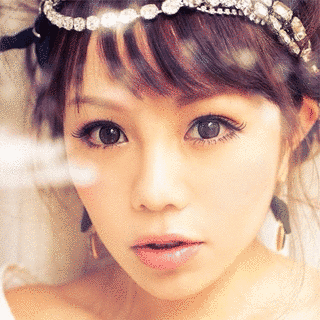 山岸里紗の画像
