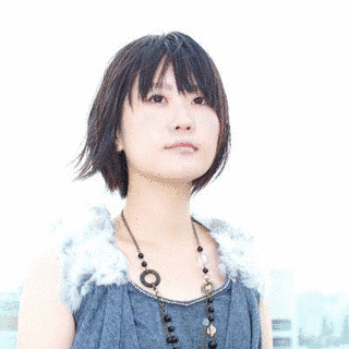 津田朱里の画像