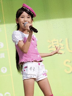 西川怜伽の画像
