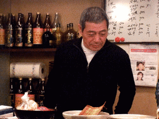 日立グループの人物の画像