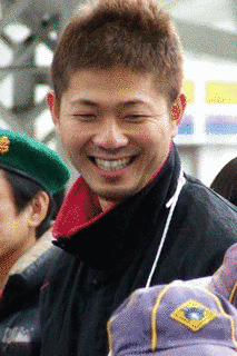 川崎雄介の画像