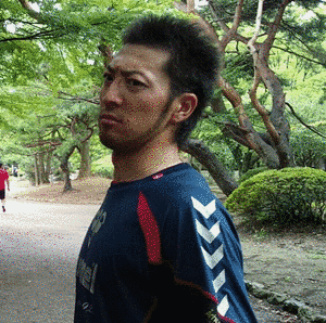 菊池涼介の画像