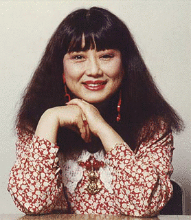 白石冬美の画像