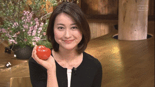 小川彩佳の画像