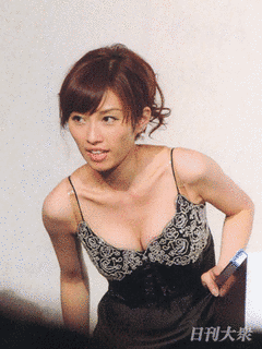 亀井京子の画像