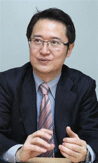 智田裕一の画像
