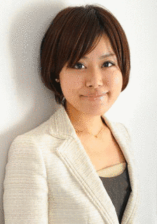 小峰麻由の画像