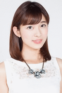 山本里菜の画像