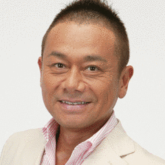 伊津野亮の画像
