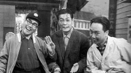 お笑い三人組の画像