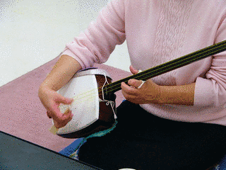 三味線のおけいこの画像